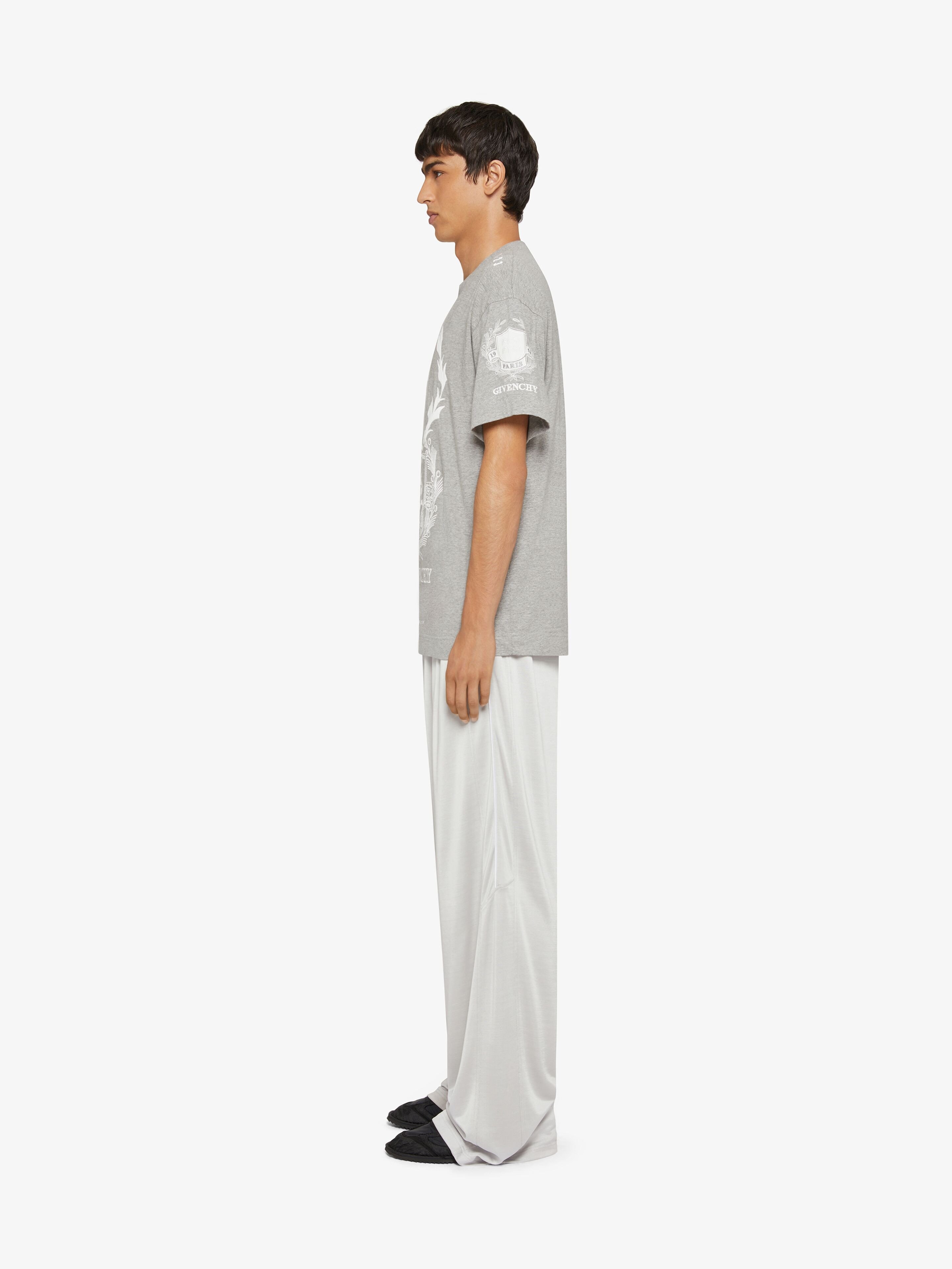Givenchy Crest T-shirt In Cotton In Gray