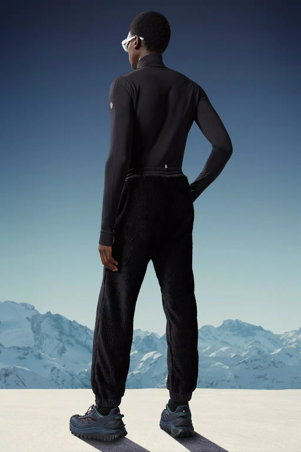 Moncler Straight-leg Velvet Track Pants In Black