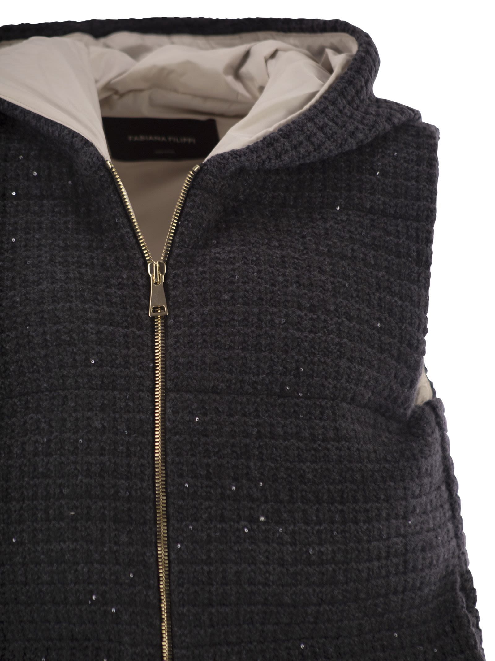 Fabiana Filippi Short Hooded Vest With Textured Knit And Zipper Closure In Black