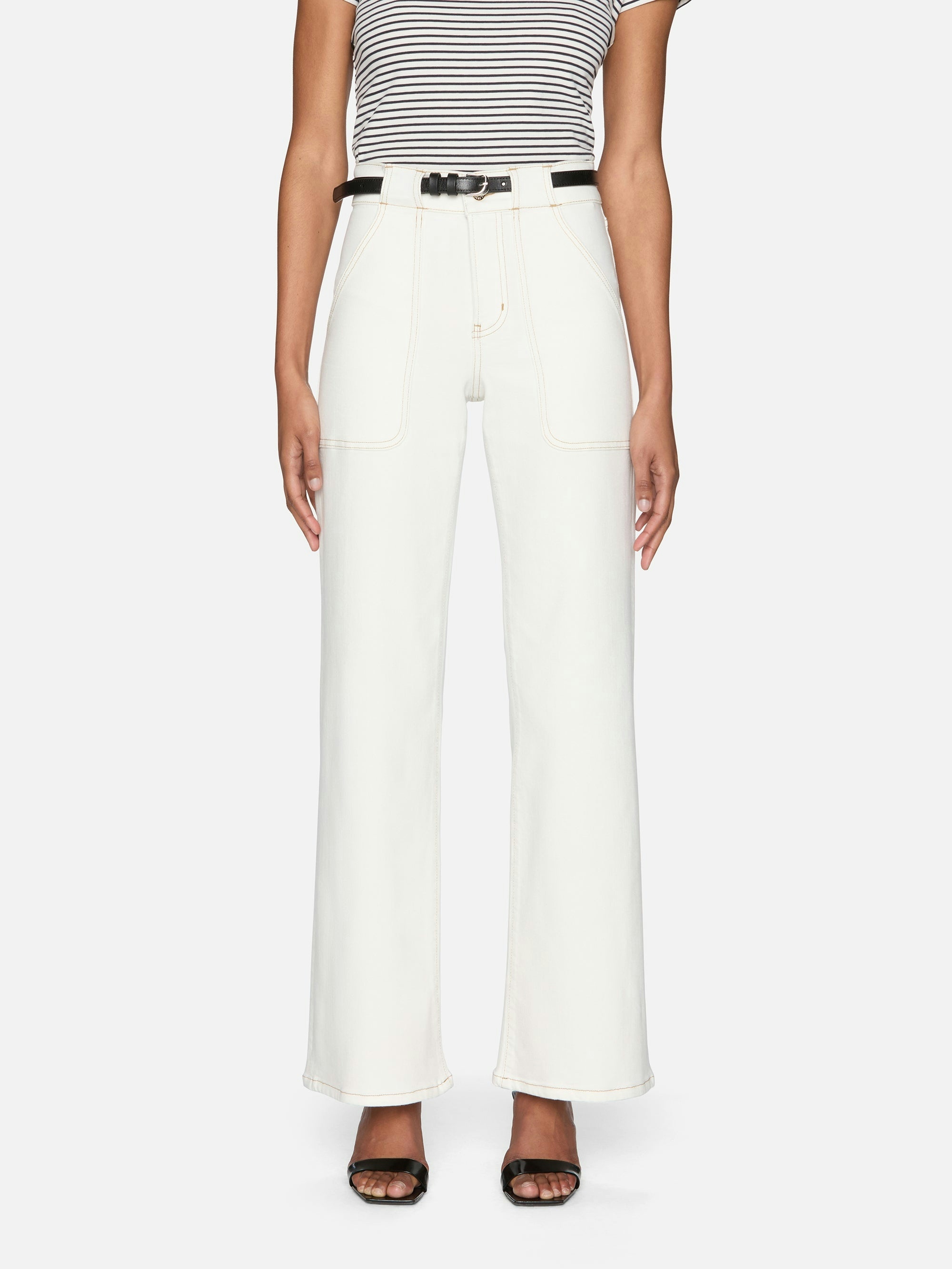Frame The Arrow High Waist Relaxed Bootcut Jeans In White