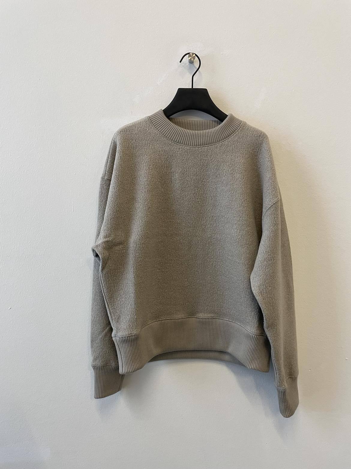 Ami Alexandre Mattiussi Ami Crewneck Sweatshirt In Gray