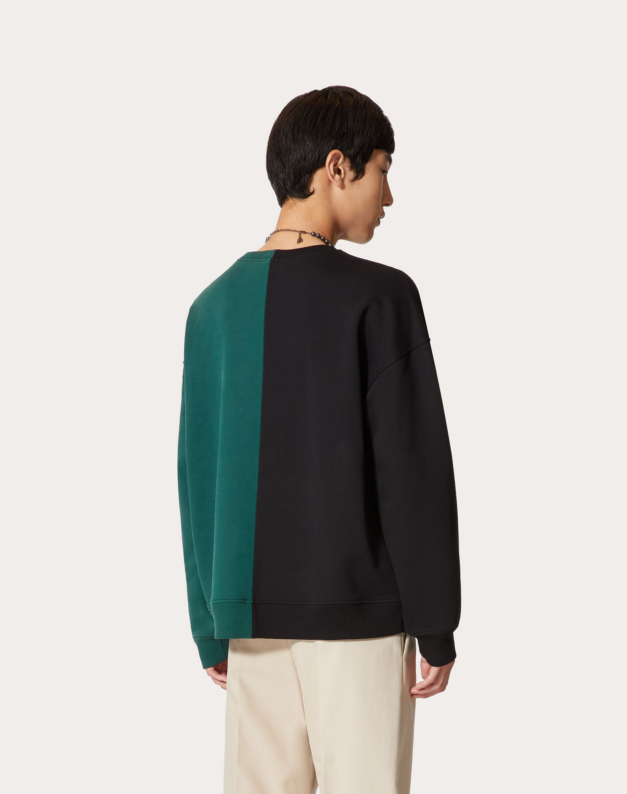 Valentino Colorblock Logo Print Sweatshirt In Black