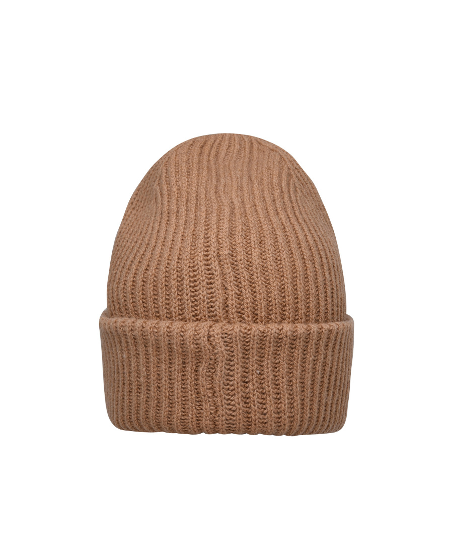 Apc Michelle Logo-patch Beanie In Brown