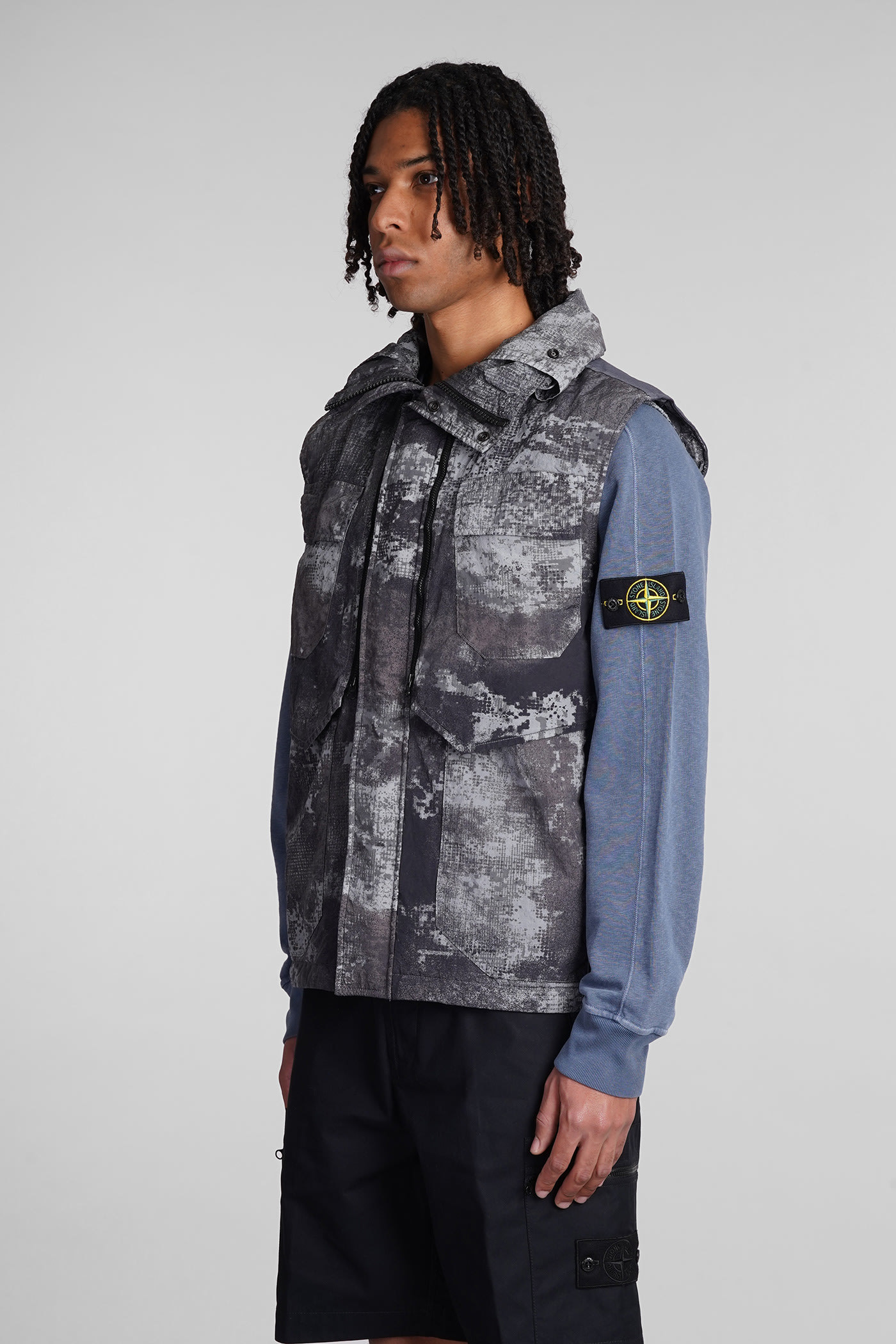 Stone Island Vest In Grey Polyamide In Gray