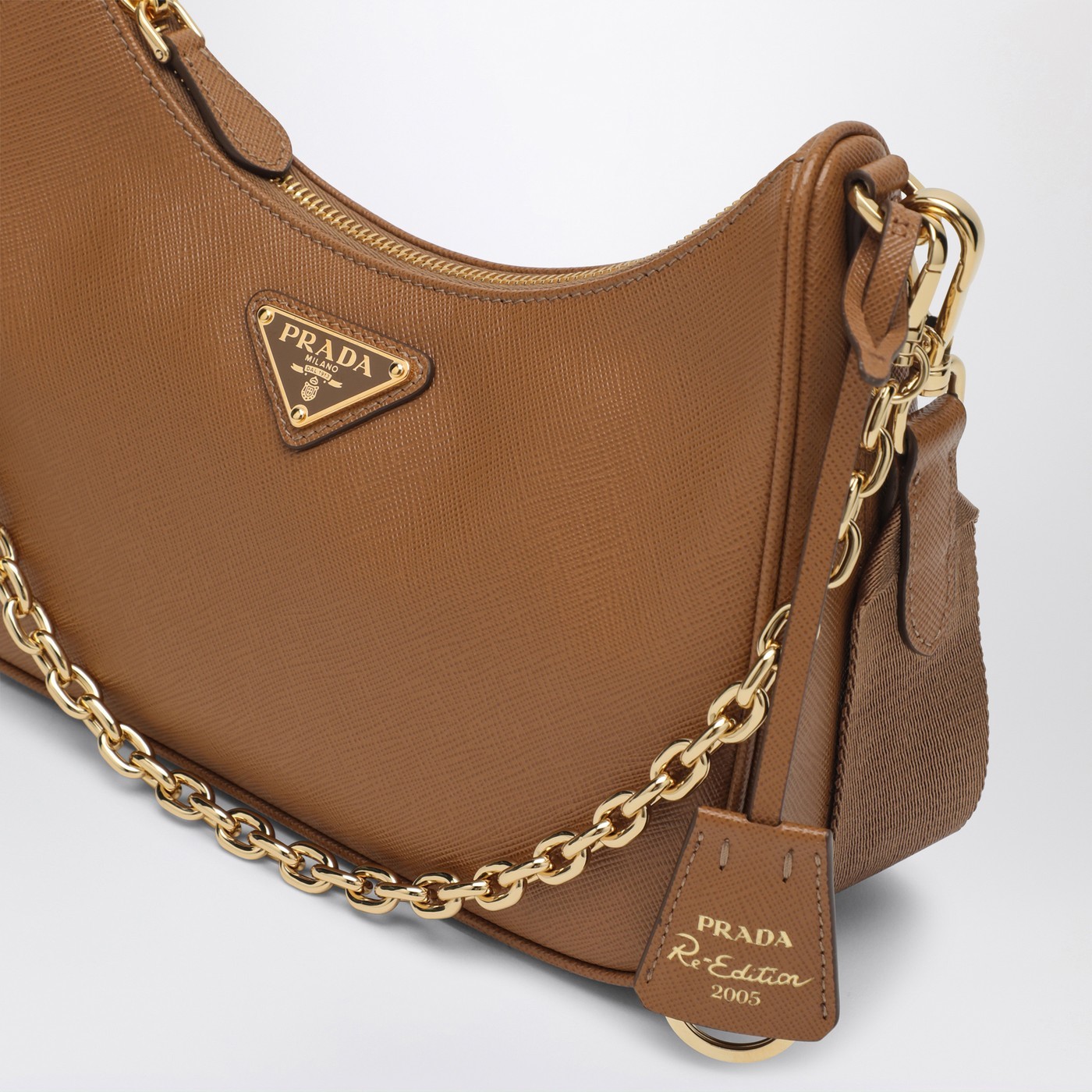 Prada Re-edition 2005 Leather Shoulder Bag In Brown