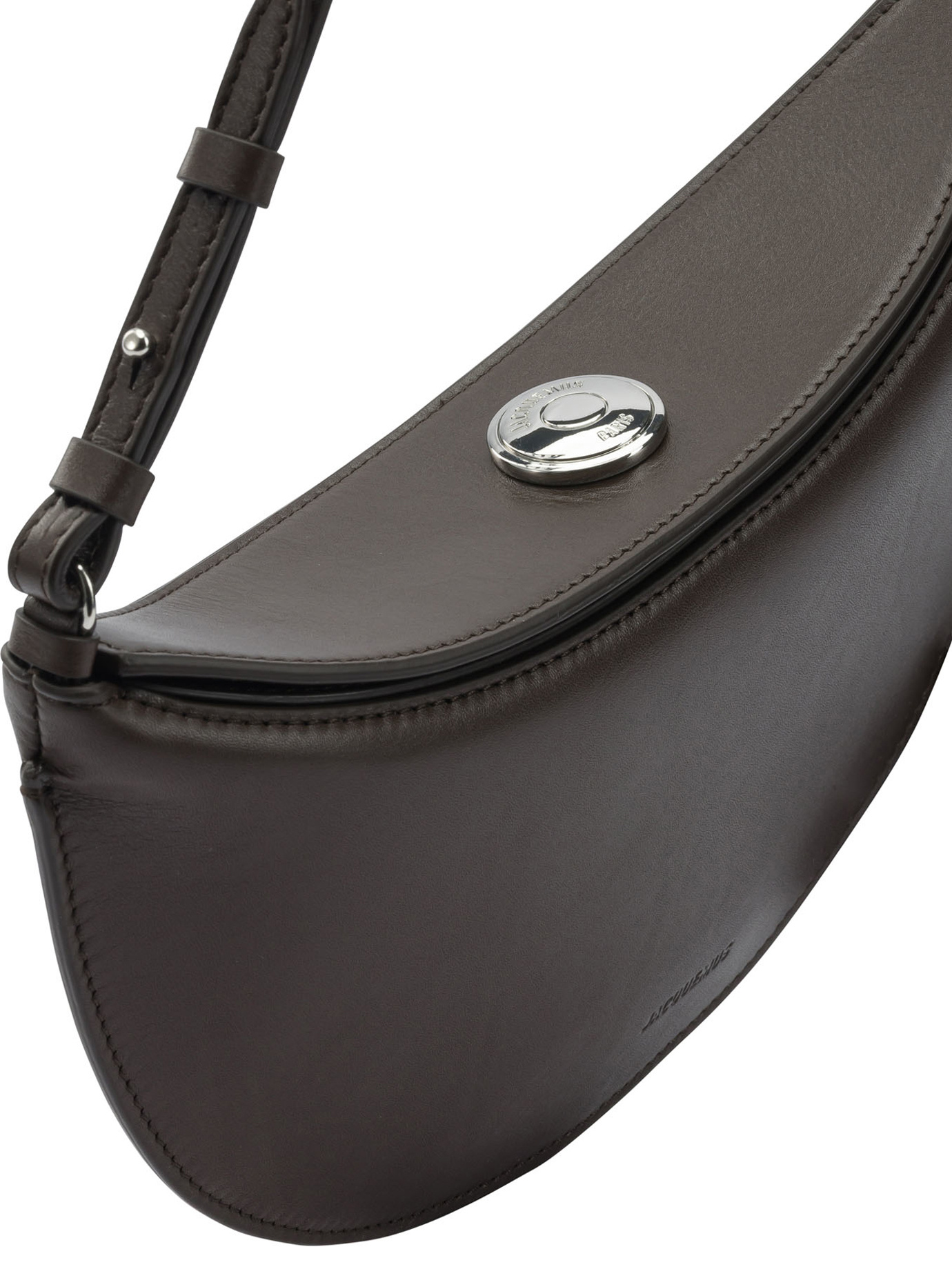 Jacquemus Decorated With A Graphic Pattern And Drawstring Closure. In Brown