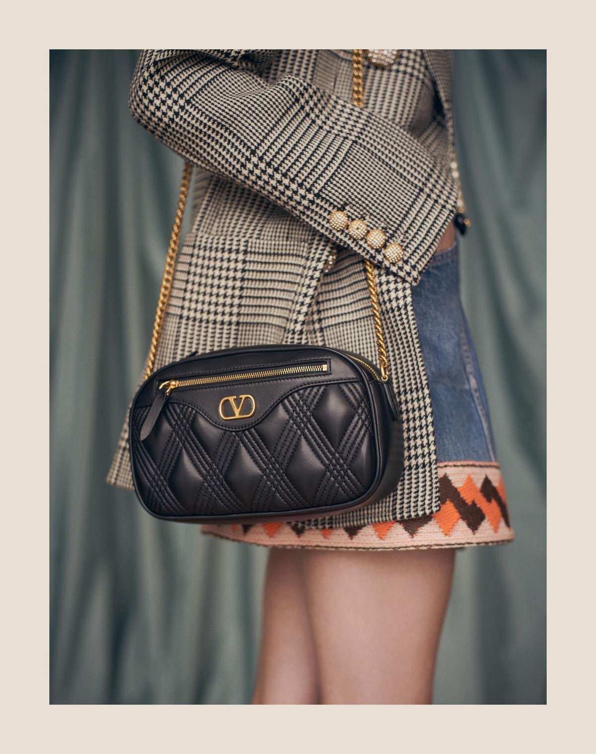 Valentino Quilted Shoulder Bag In Black