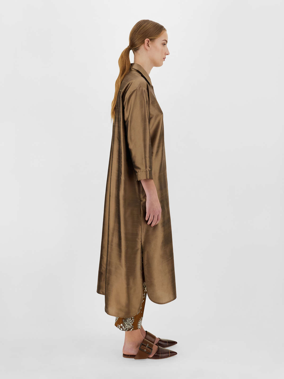 Max Mara A Long Shirt Dress In Green