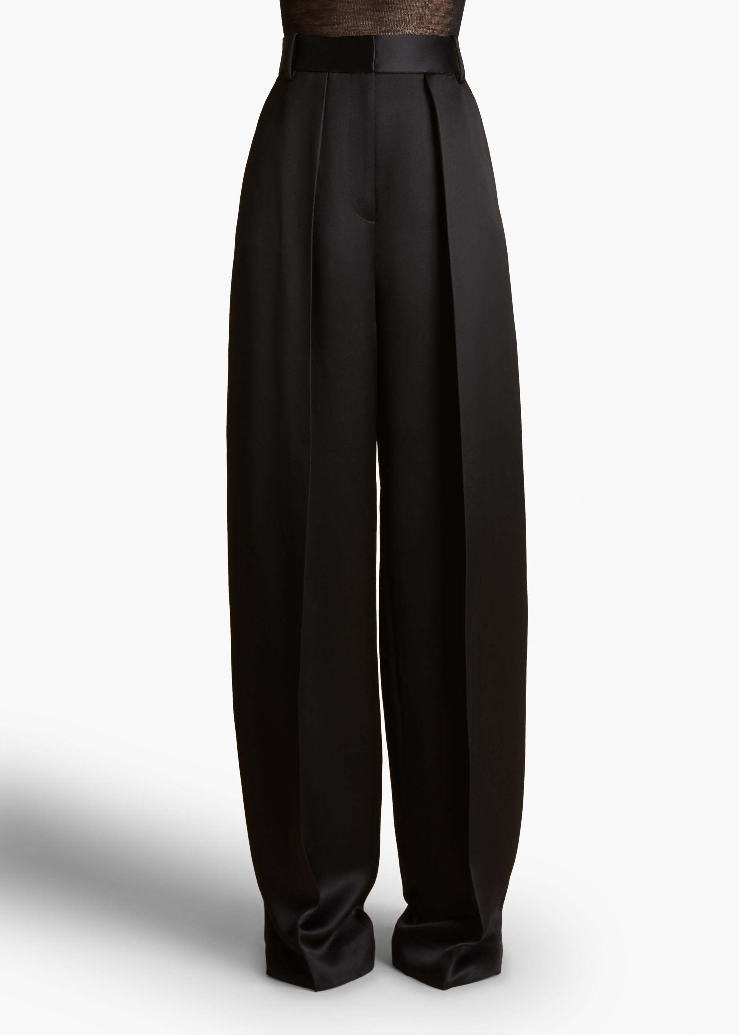 Khaite Belt-loop Casual Pants In Black