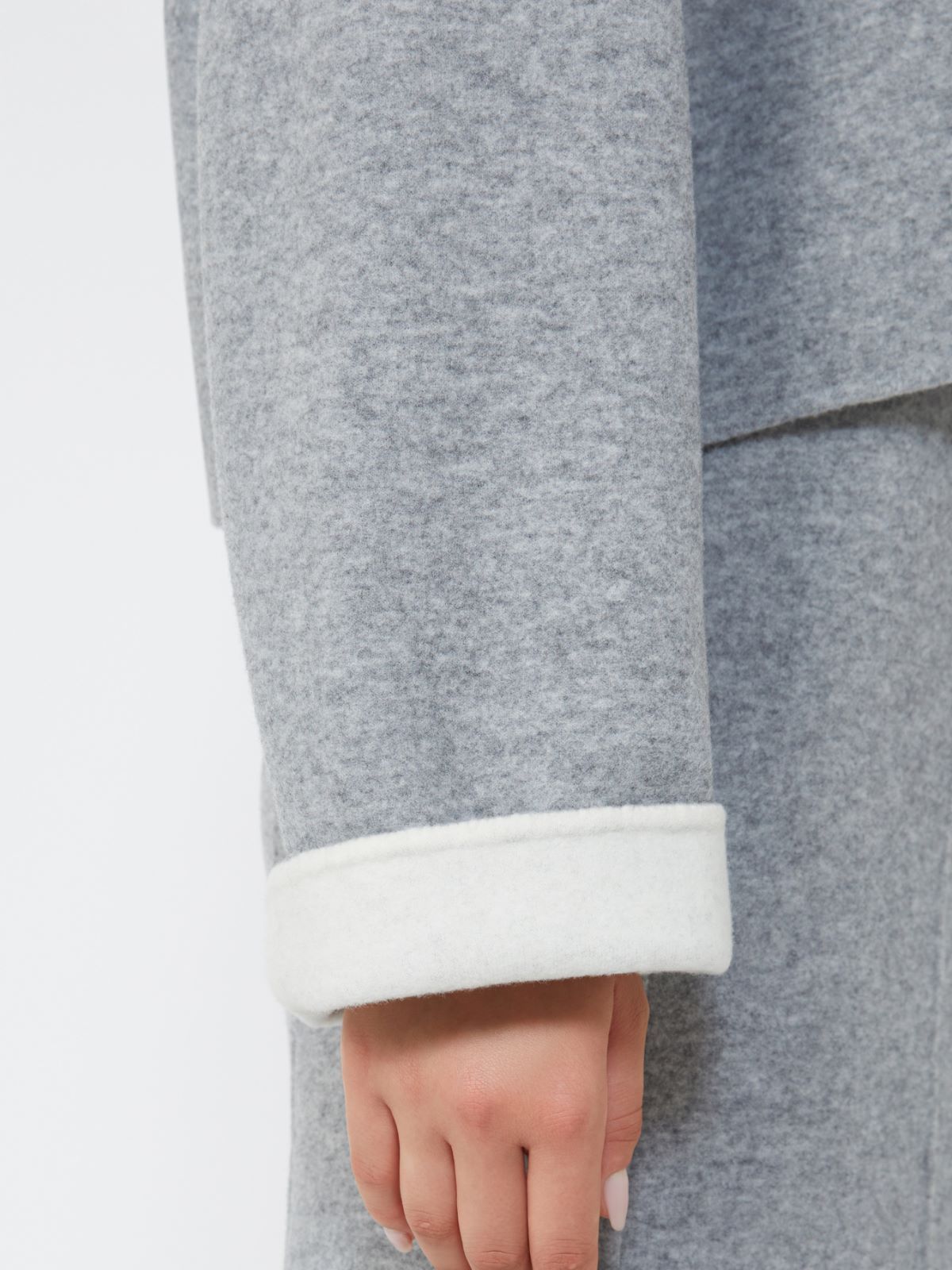 Max Mara Wool And Cashmere Cropped Jacket In Gray