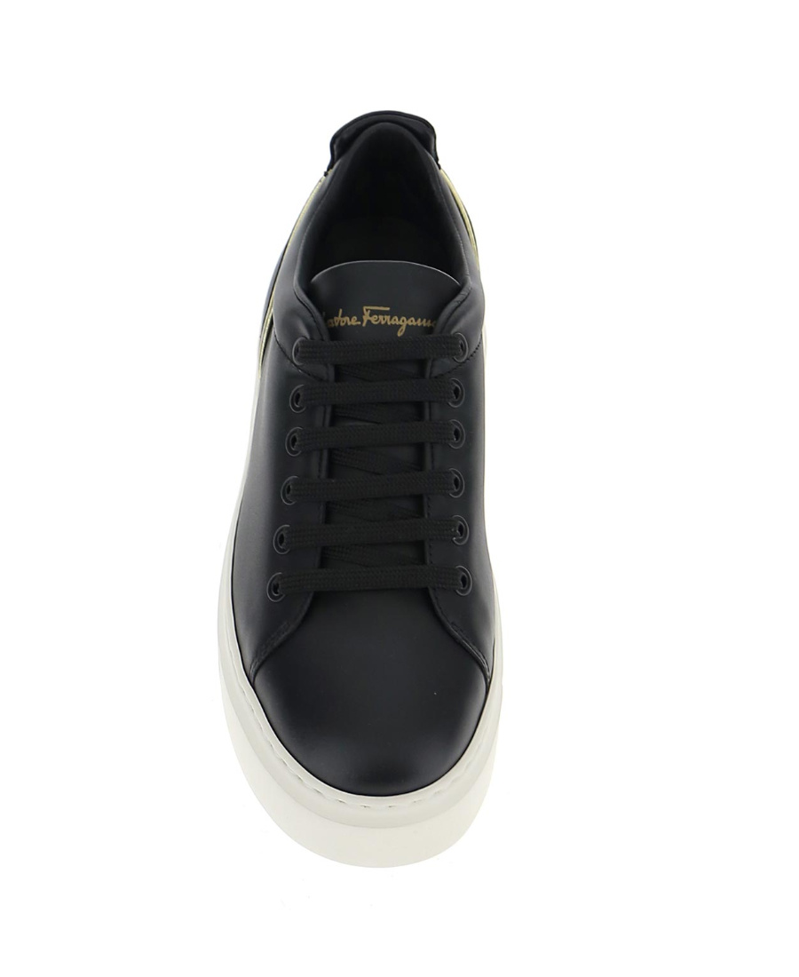 Ferragamo Logo Casual Sports Shoes In Black