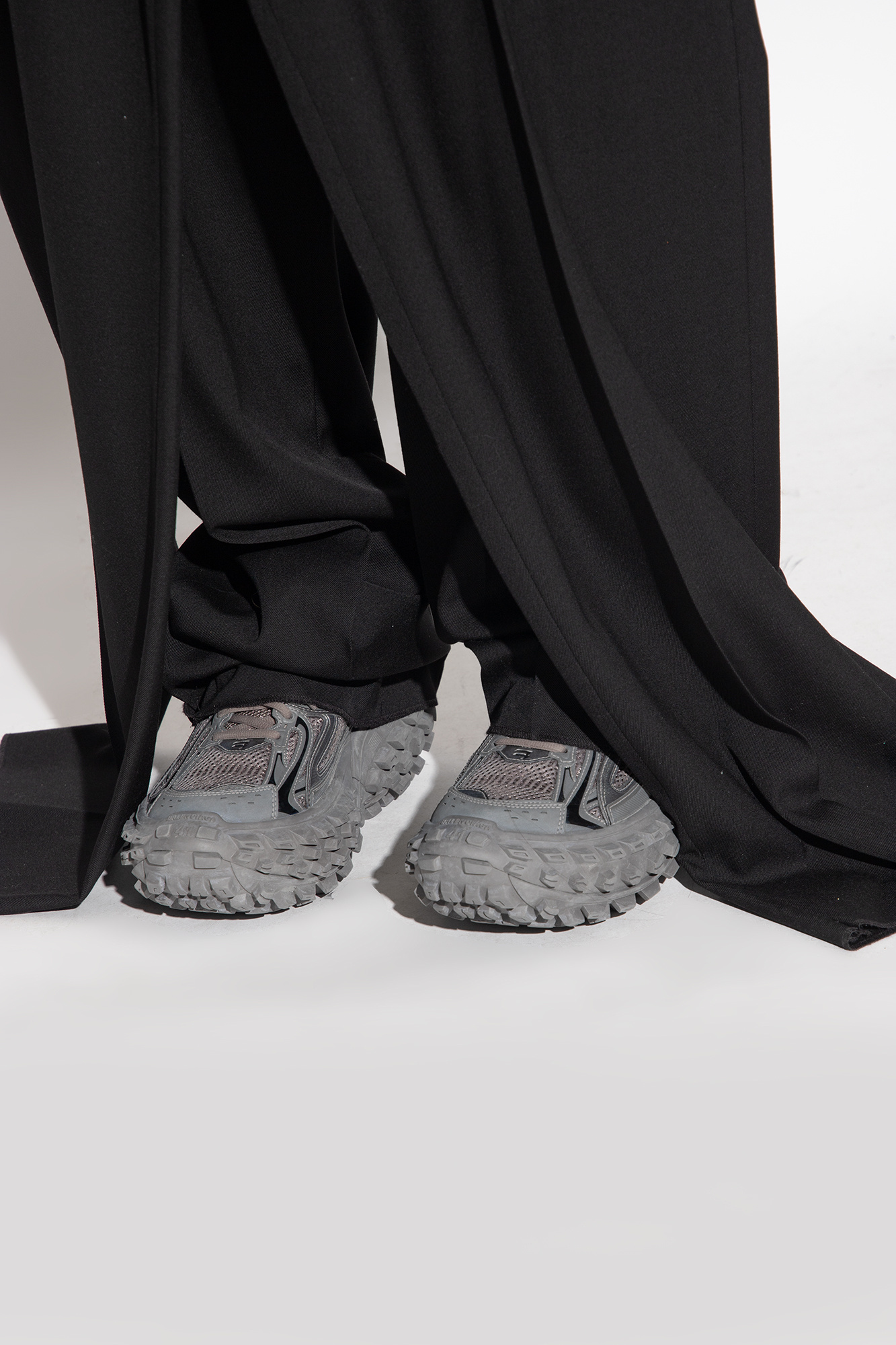 BALENCIAGA BOUNCER CHUNKY-SOLE SNEAKERS