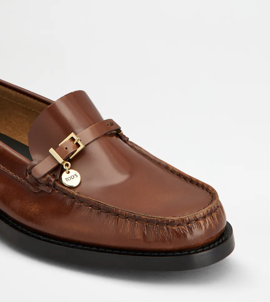 Tod's Caramel Leather Loafers In Multi