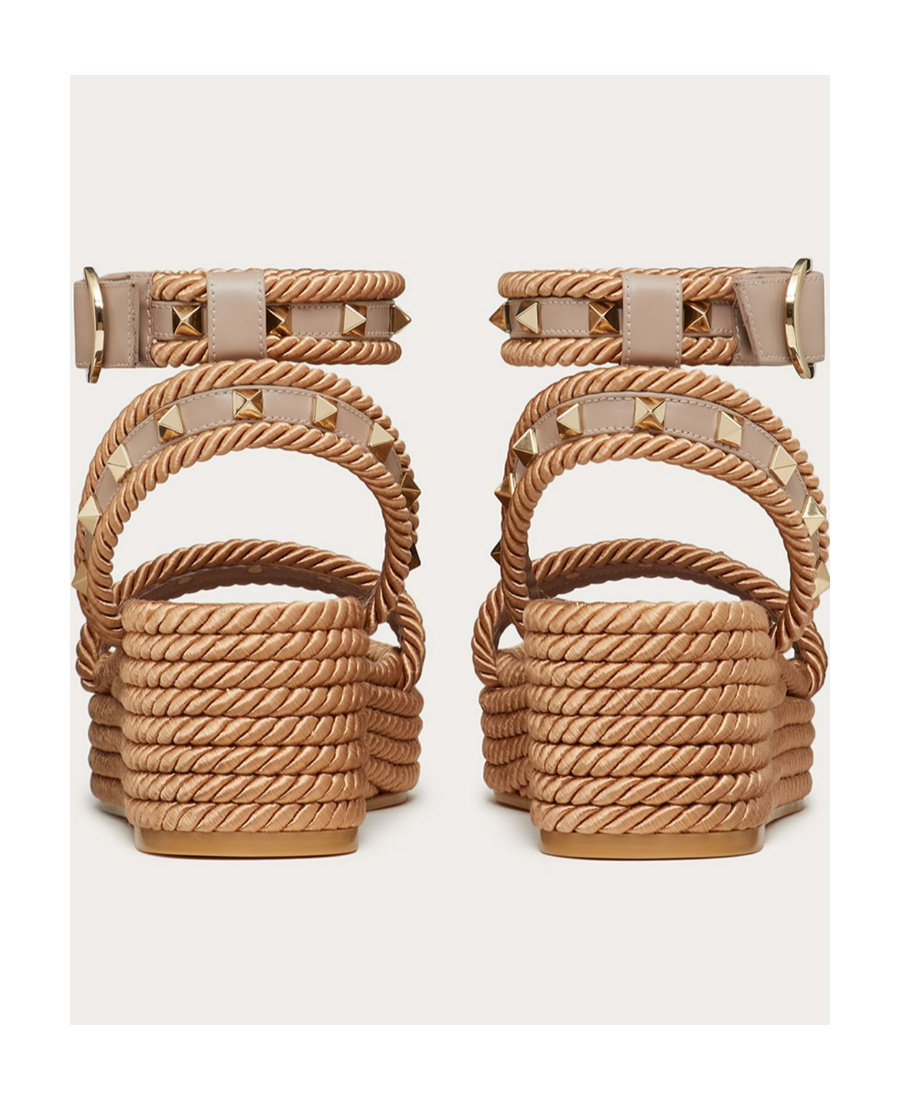 Valentino Leather Sandals In Nude