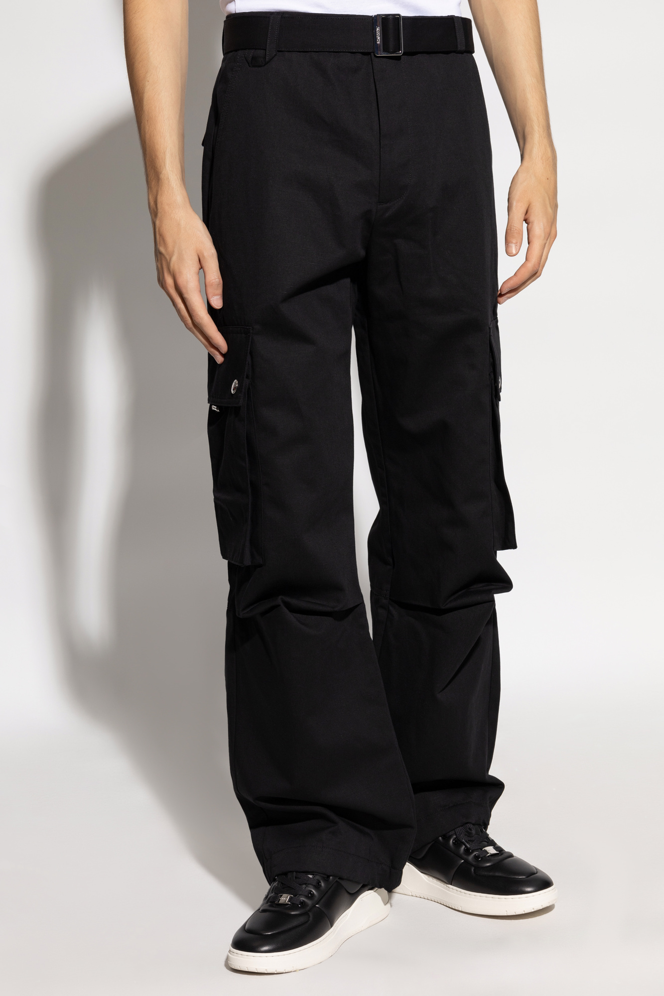 Jacquemus Cargo Gabardine Trousers In Eight In Black