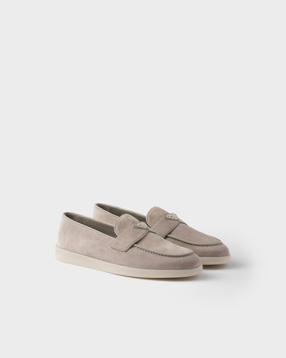 Prada Wildleder-loafer Mit Emailliertem Triangel-logo In Gray