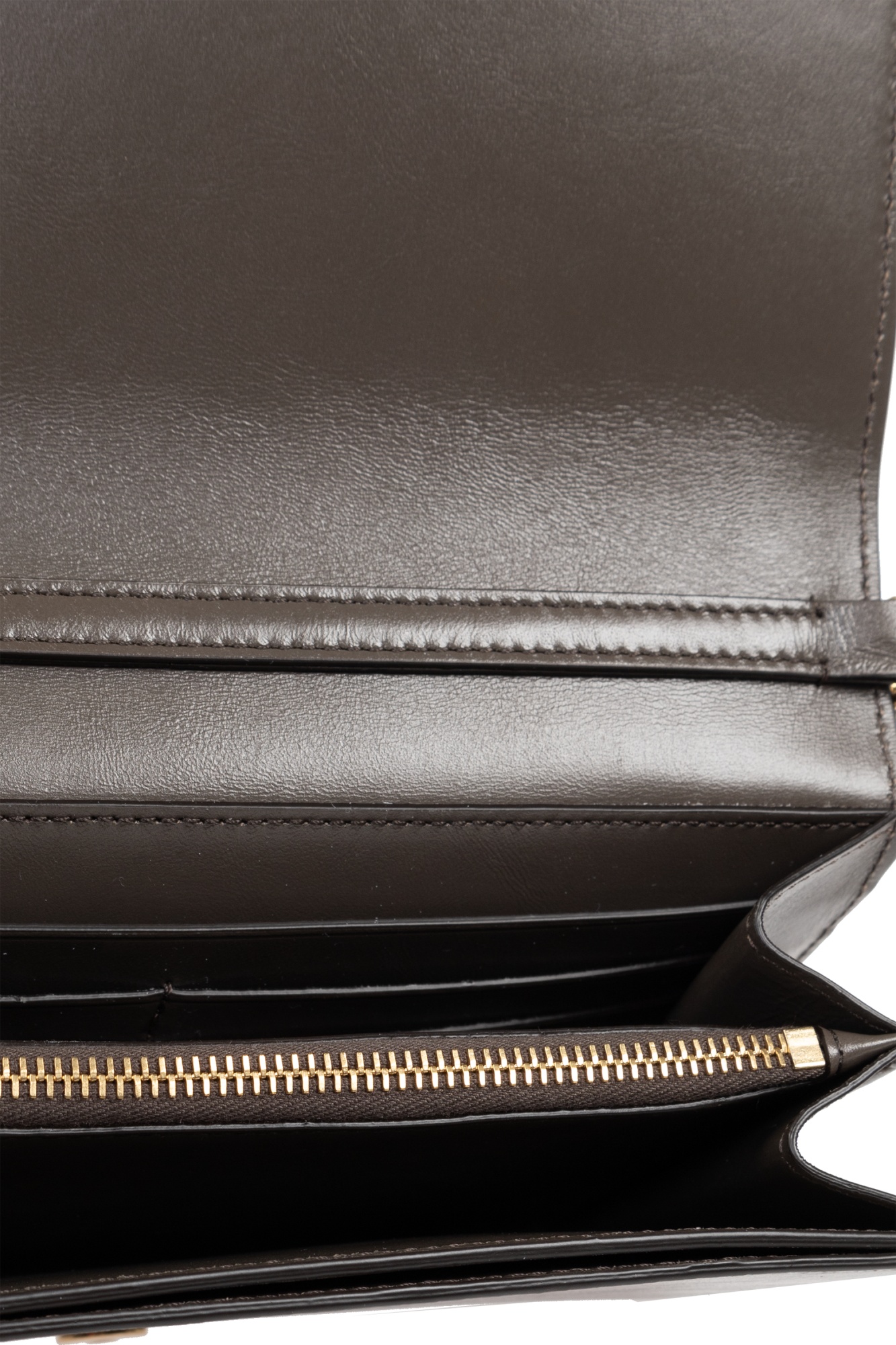 Chloé Iconic Flap Chain Wallet In Brown