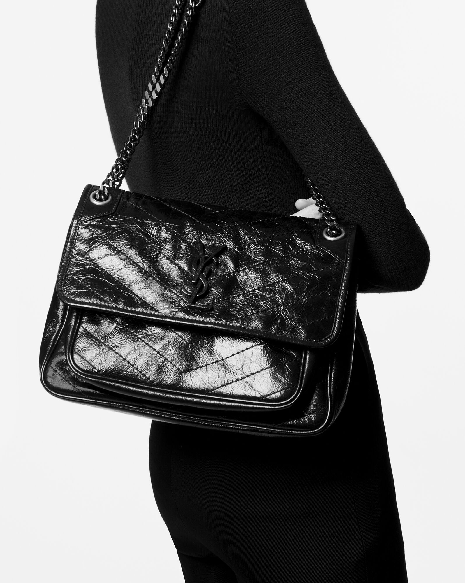 Saint Laurent Niki Monogram Bag In Black