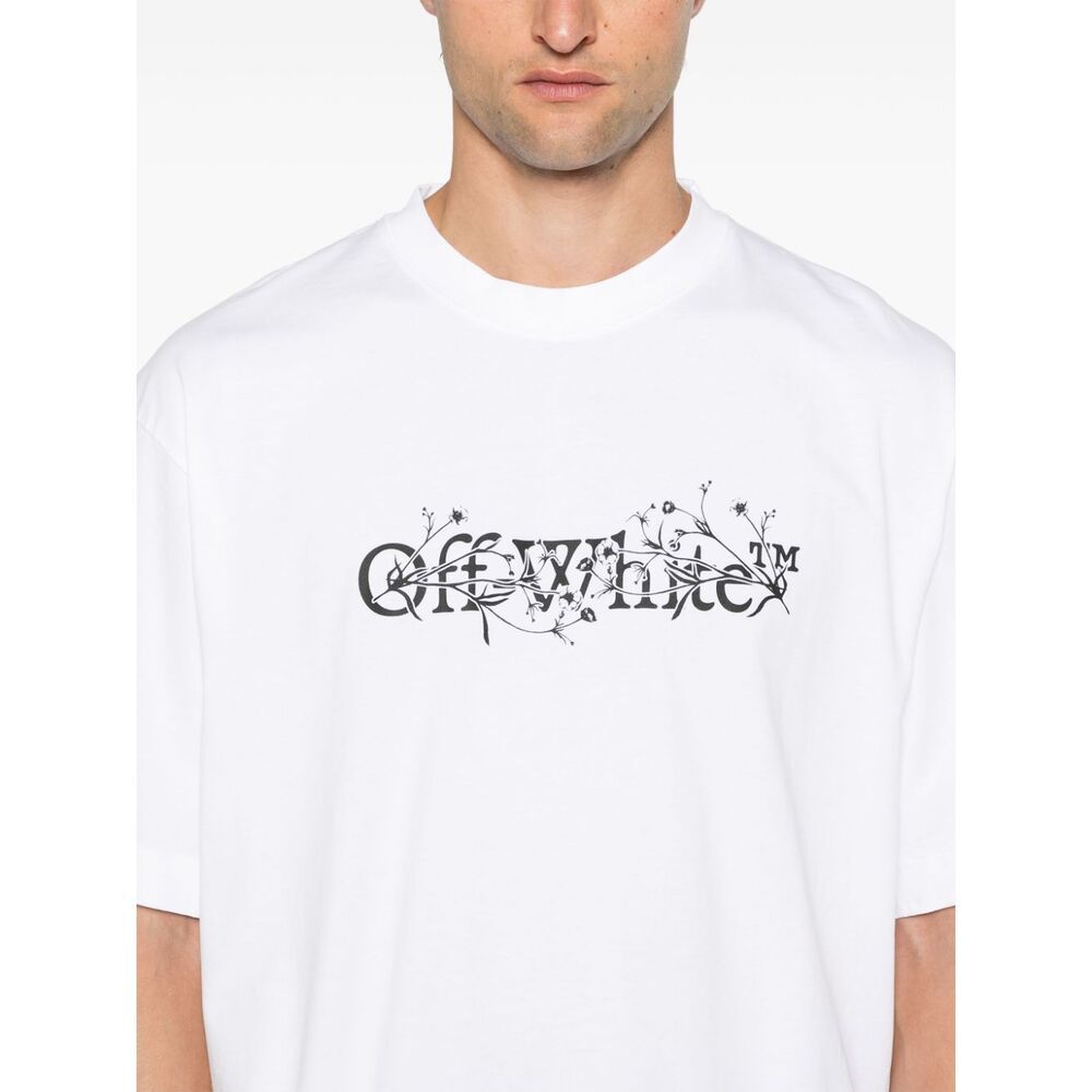 【関税込み】Off-White ブラック Bookish Flower Skate Tシャツ Black Bookish Flower Skate T-shirt by Off-White on Sale