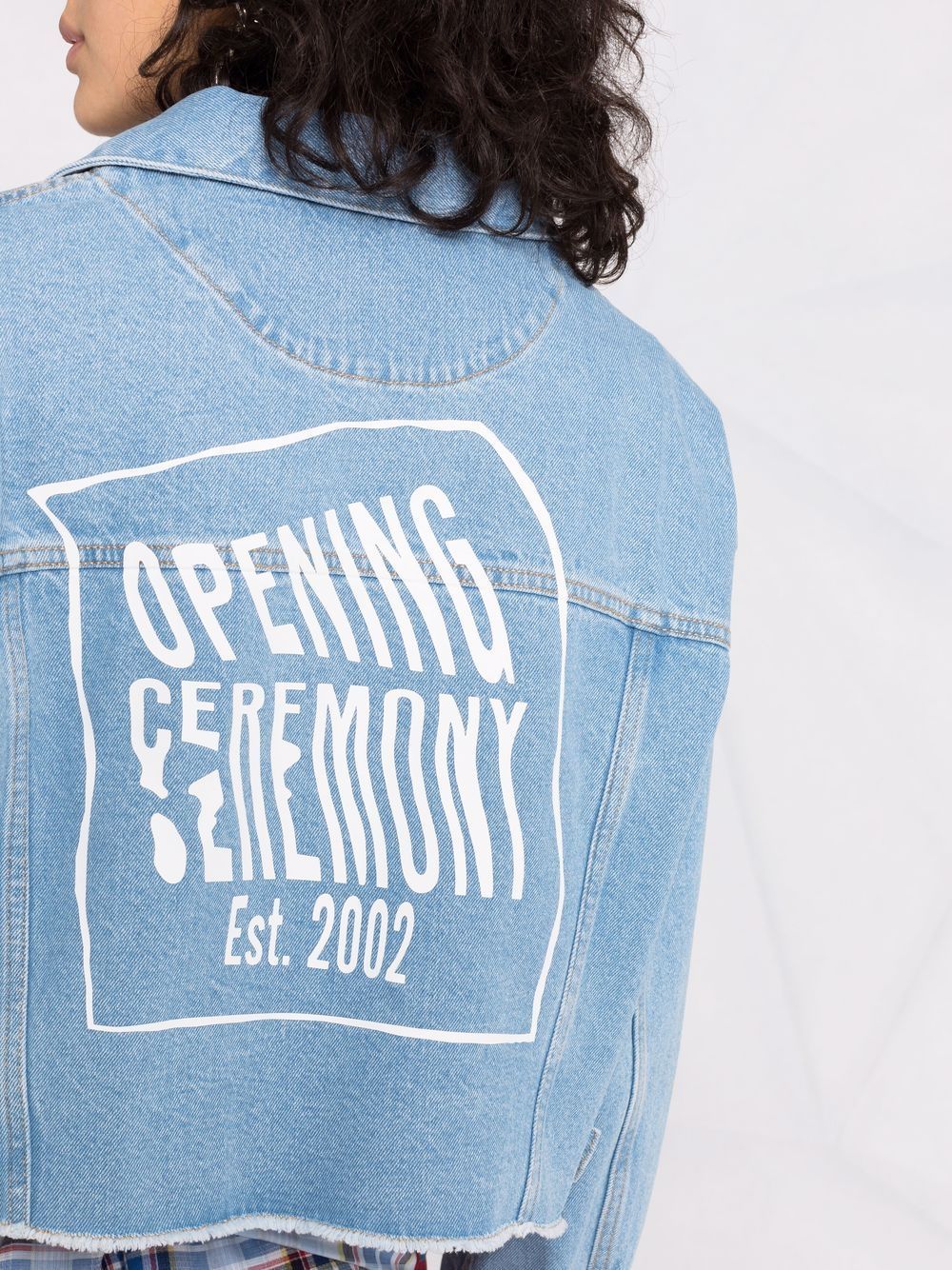 OPENING CEREMONY LOGO-PRINT CROPPED DENIM JACKET 