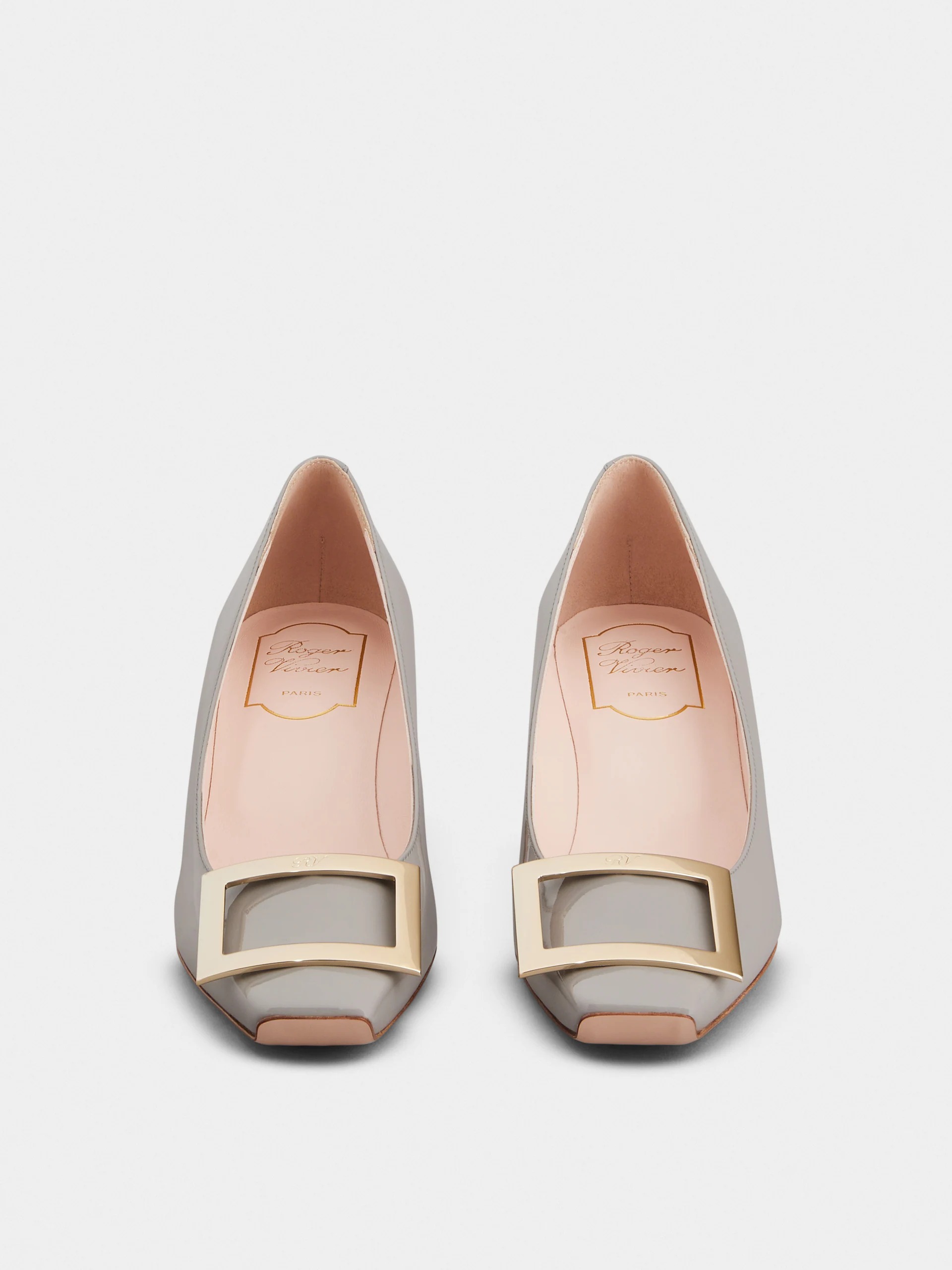 Roger Vivier Trompette Embellished Buckle Detailed Pumps In Gray