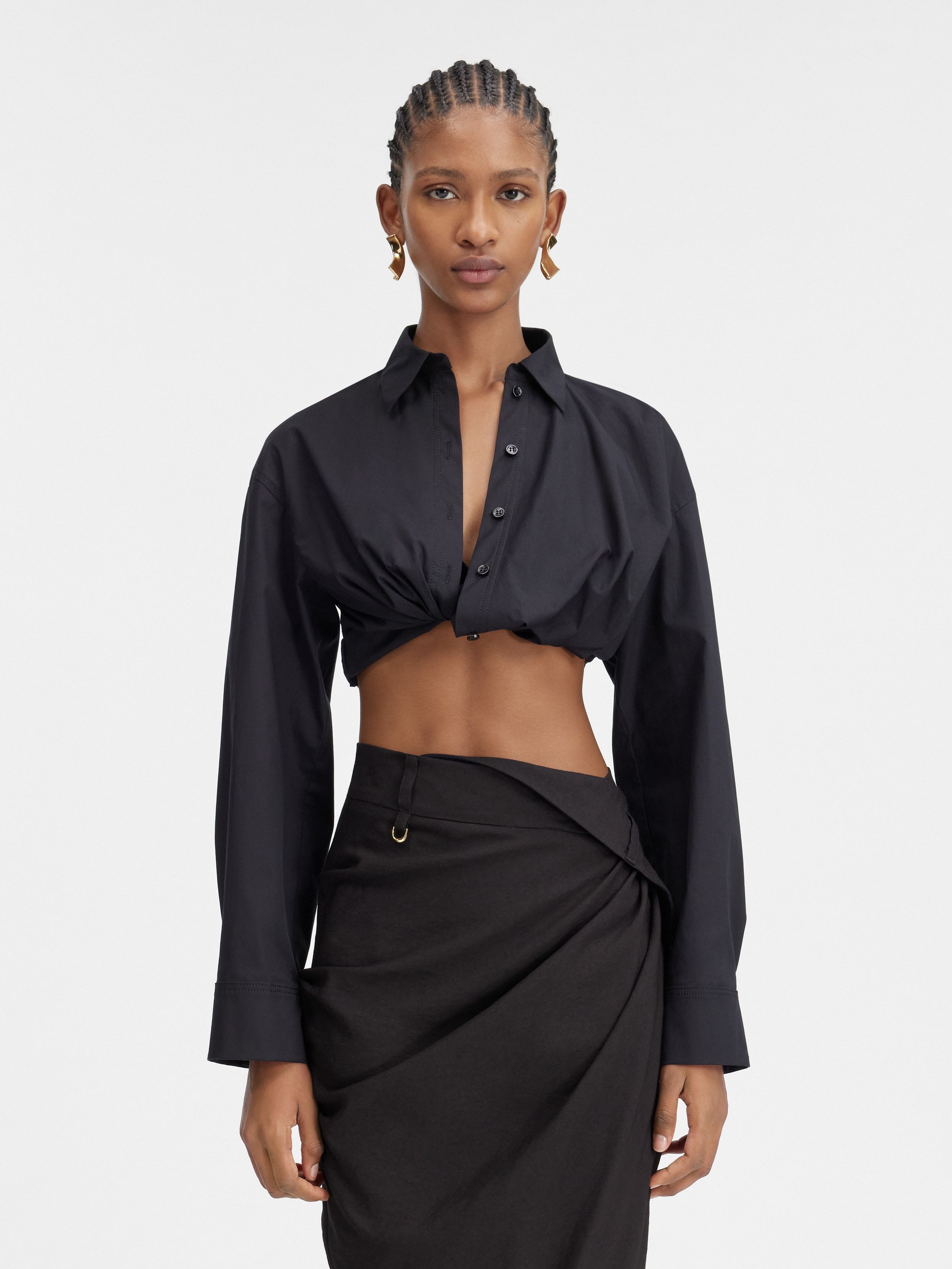 Jacquemus Black Textured Cotton Stretch Shirt With Drop Shoulder And Elasticated Hem In Black