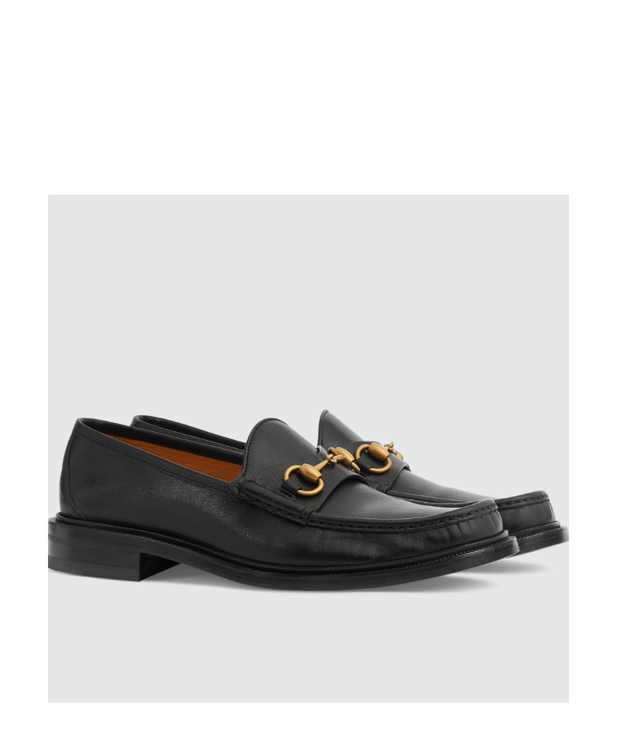 Gucci Horsebit Almond-toe Loafers In Black
