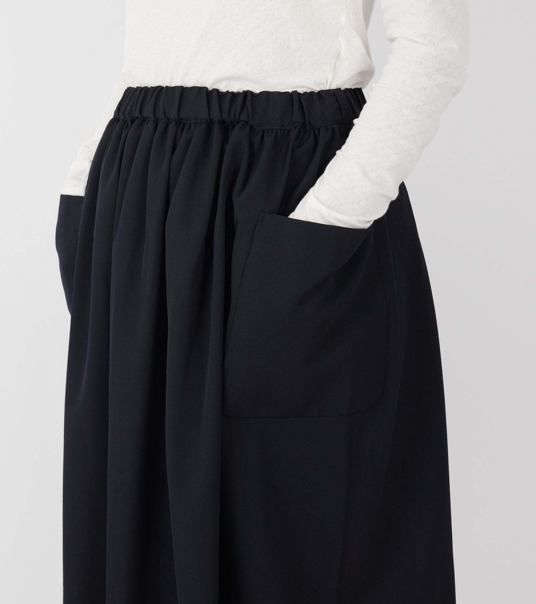 Comme Des Garçons Elastic Waist Skirt In Blue