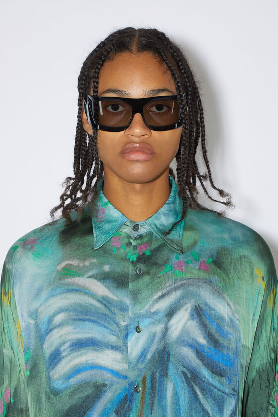 Acne Studios X Karen Kilimnick Bow Print Crinkle Button-up Shirt In Green