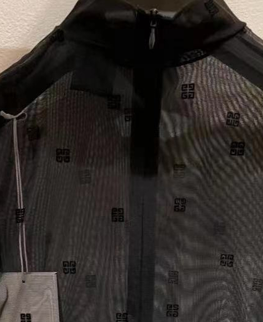 Shop Givenchy Transparent 4g Body In Black