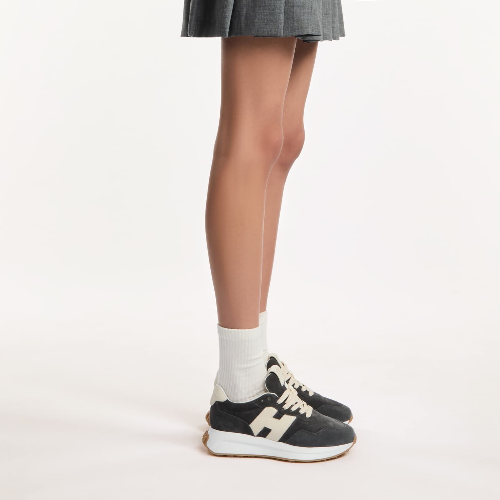 Hogan H641 Sneakers In White