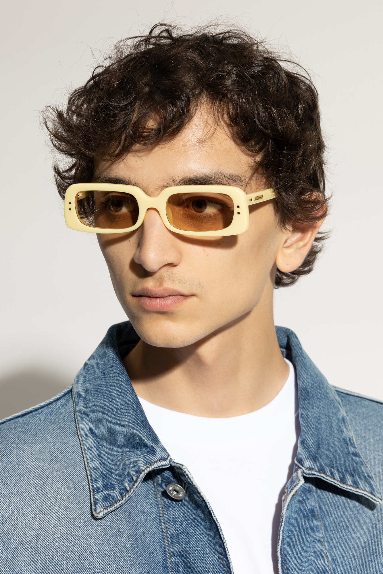 Jacquemus Logo Sunglasses In White