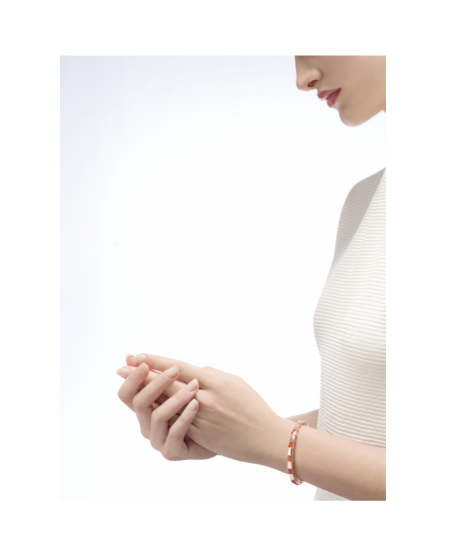 Bvlgari Rose Gold Bracelet In Yellow