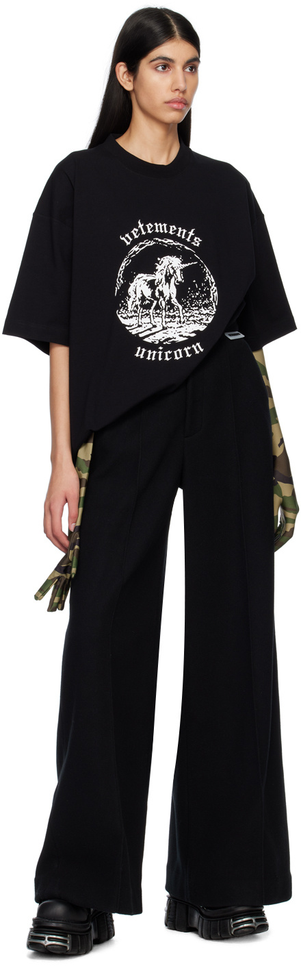 Vetements Logo Casual Pants In Black