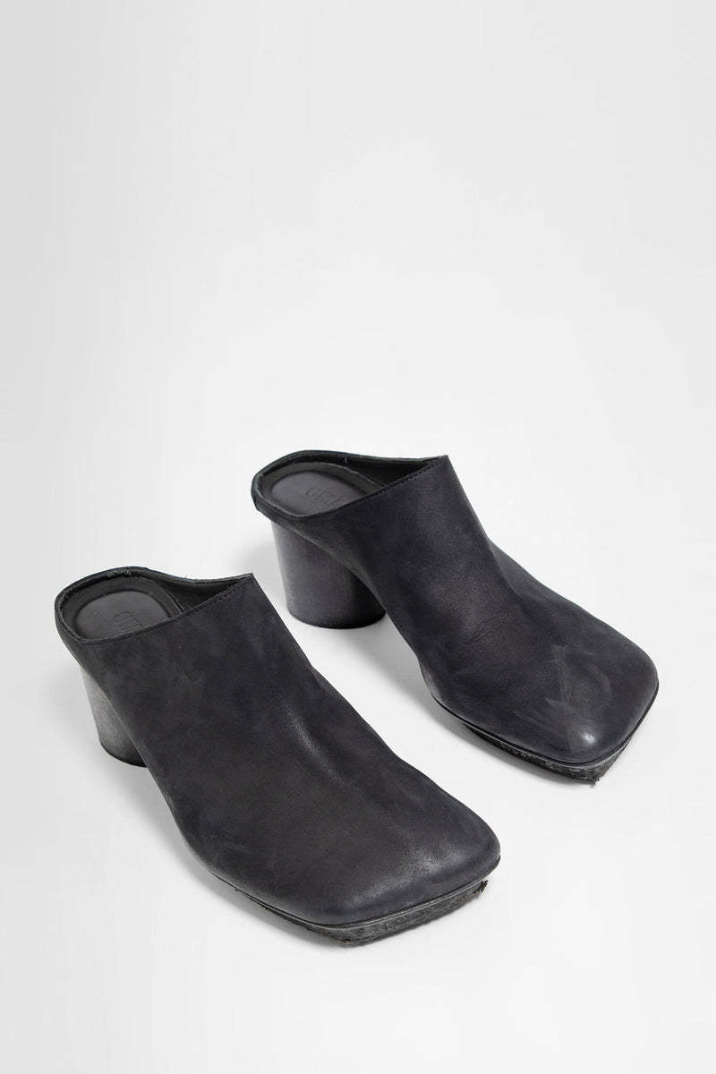 Uma Wang High-heeled Muller Shoes In Black