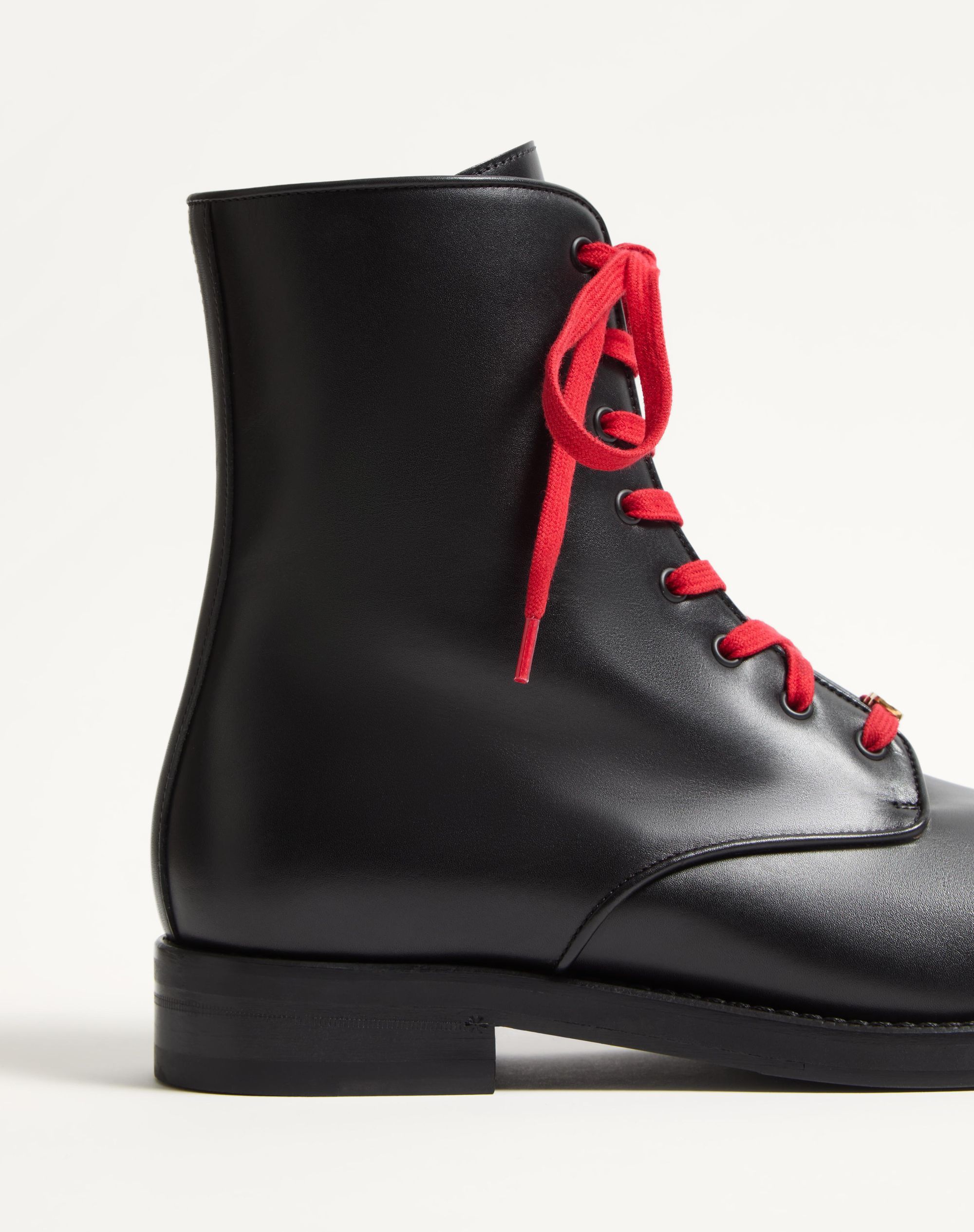 Valentino Calfskin Ankle Boots With Double Laces In Black