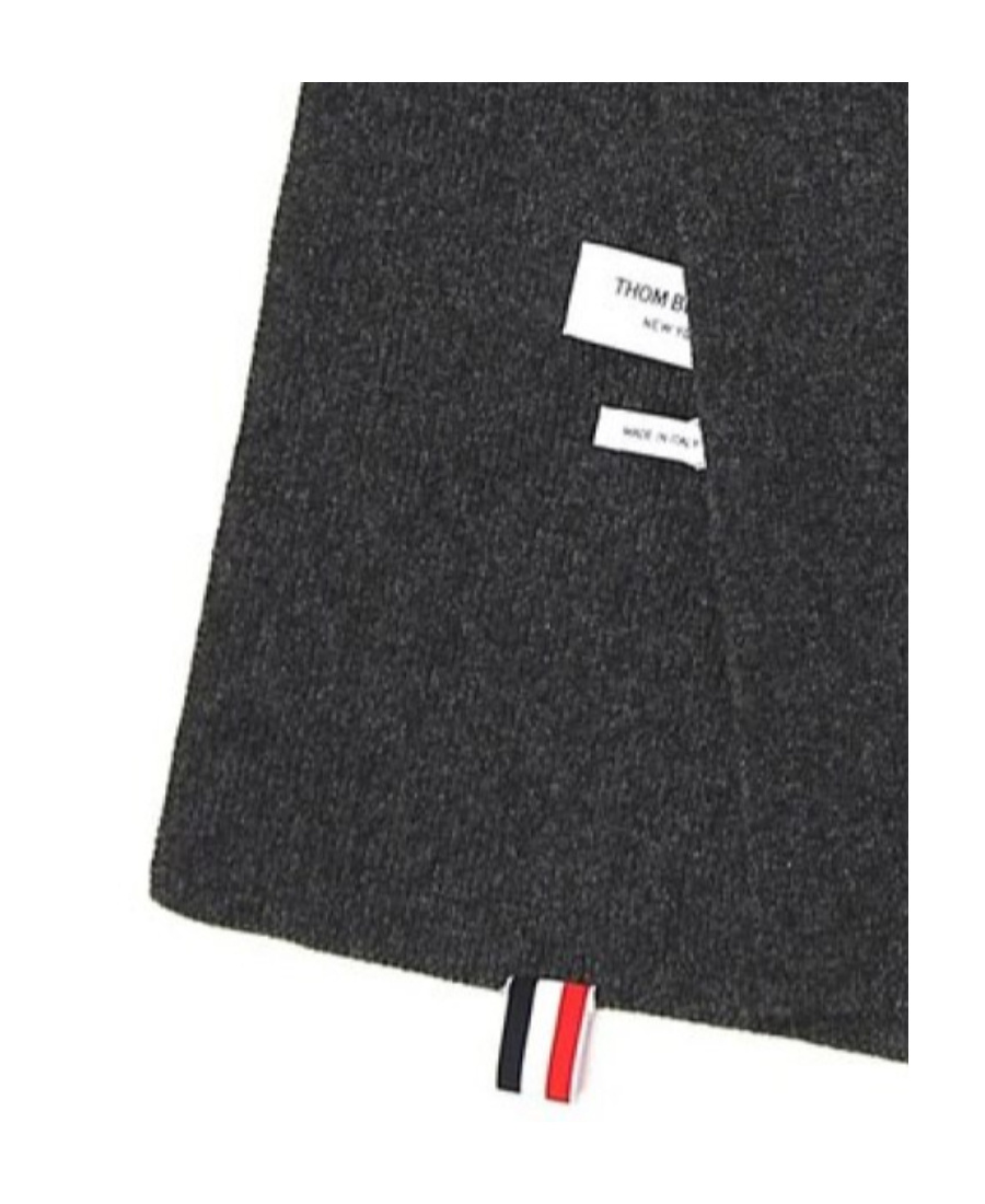 Thom Browne Full Needle Rib Scarf With White 4-bar Stripe In Cashmere In Black