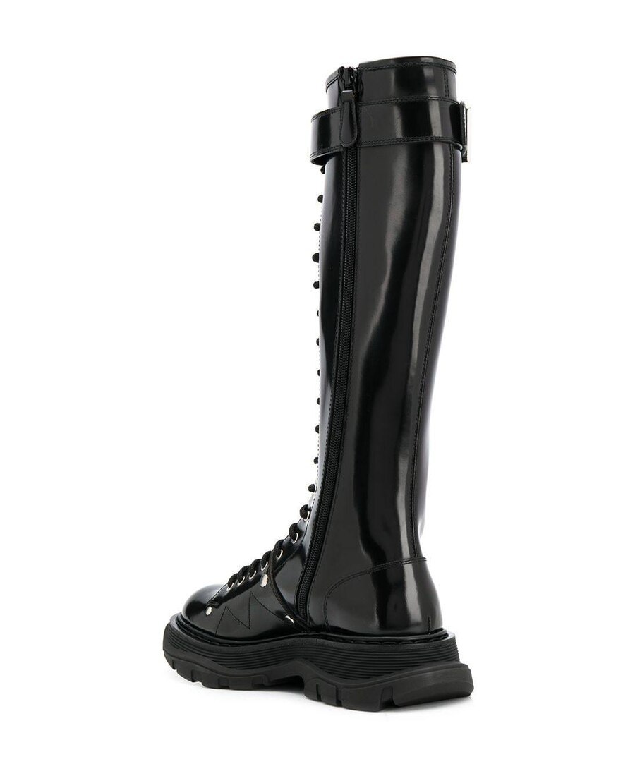 Alexander Mcqueen Tread Lace-up Leather Boots In Black