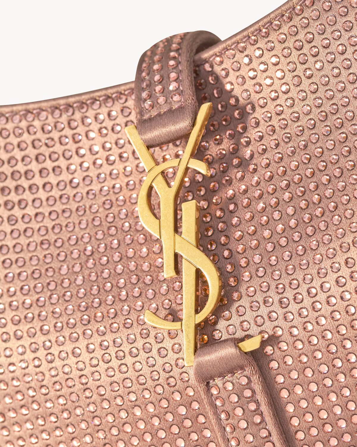 Saint Laurent Le 5 7 Logo Tote In Nude
