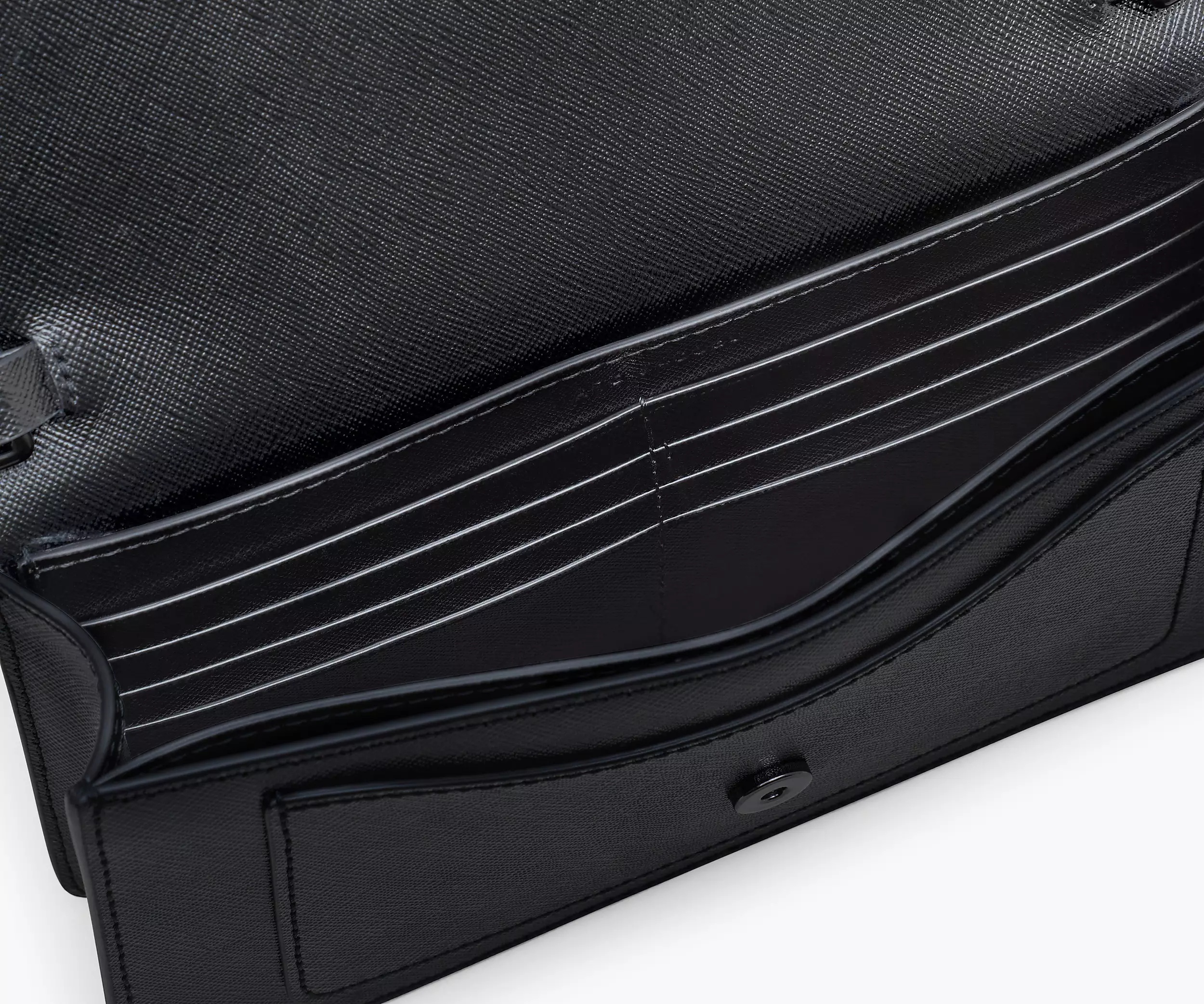 Marc Jacobs The Longshot Chain Wallet In Black