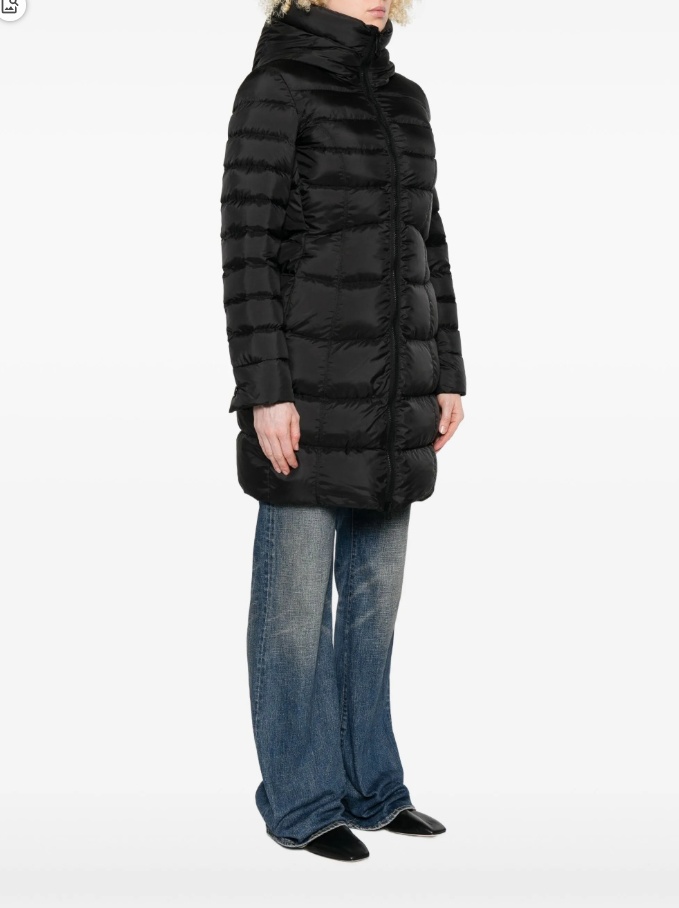 Peuterey Piumino Levaria Mqn 02 Lungo Nero In Black
