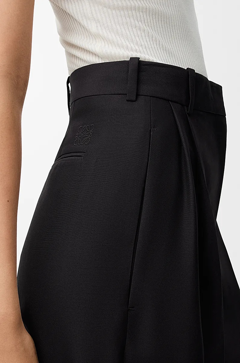 Loewe Pleated-cuffed Trousers In Black