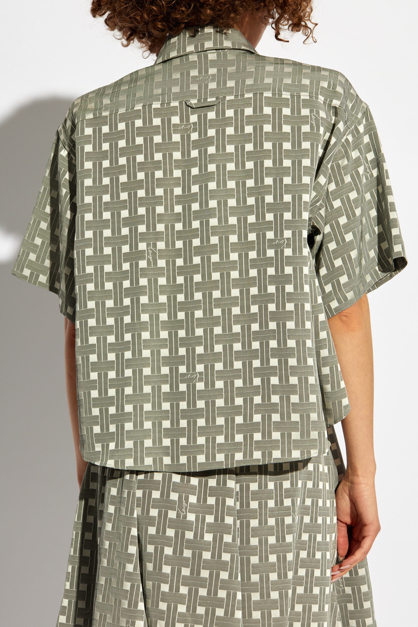 Kenzo Weave Geometric-print Cropped Shirt In Nude