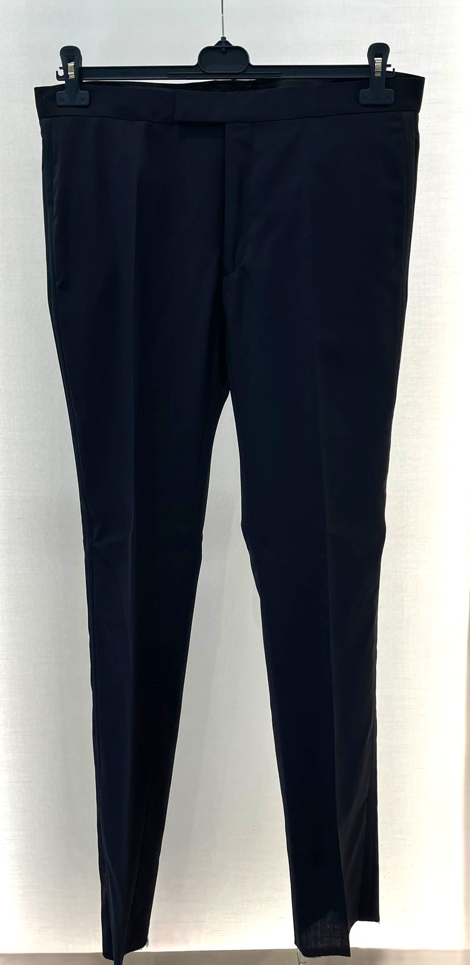 Dior Long-sleeved Suit In Black