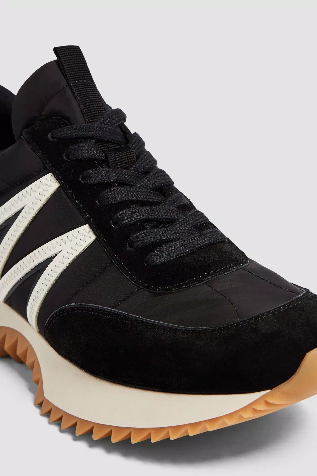 Moncler Pacey Sneakers In Black
