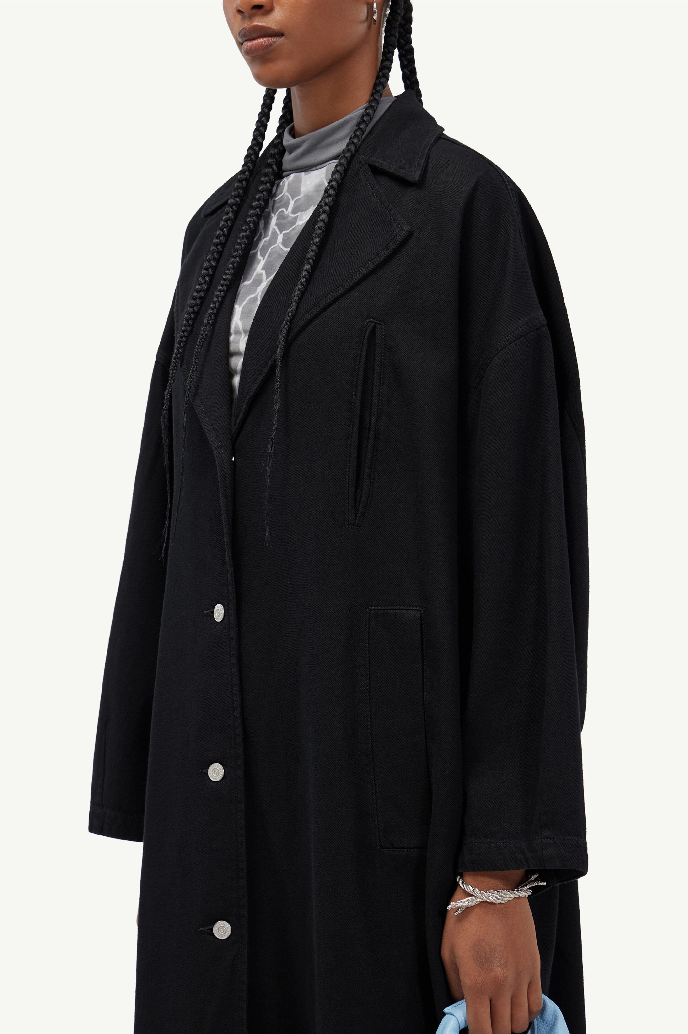 Mm6 Maison Margiela Button-fastening Single-breasted Coat In Black