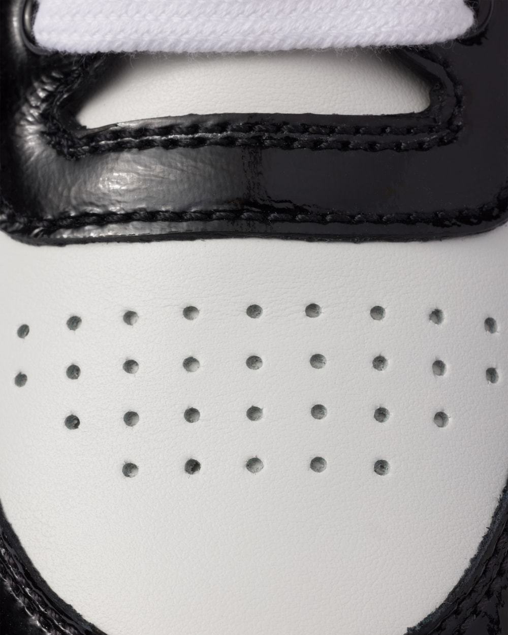 Prada Low Sneakers Round Toe Leather Upper In White
