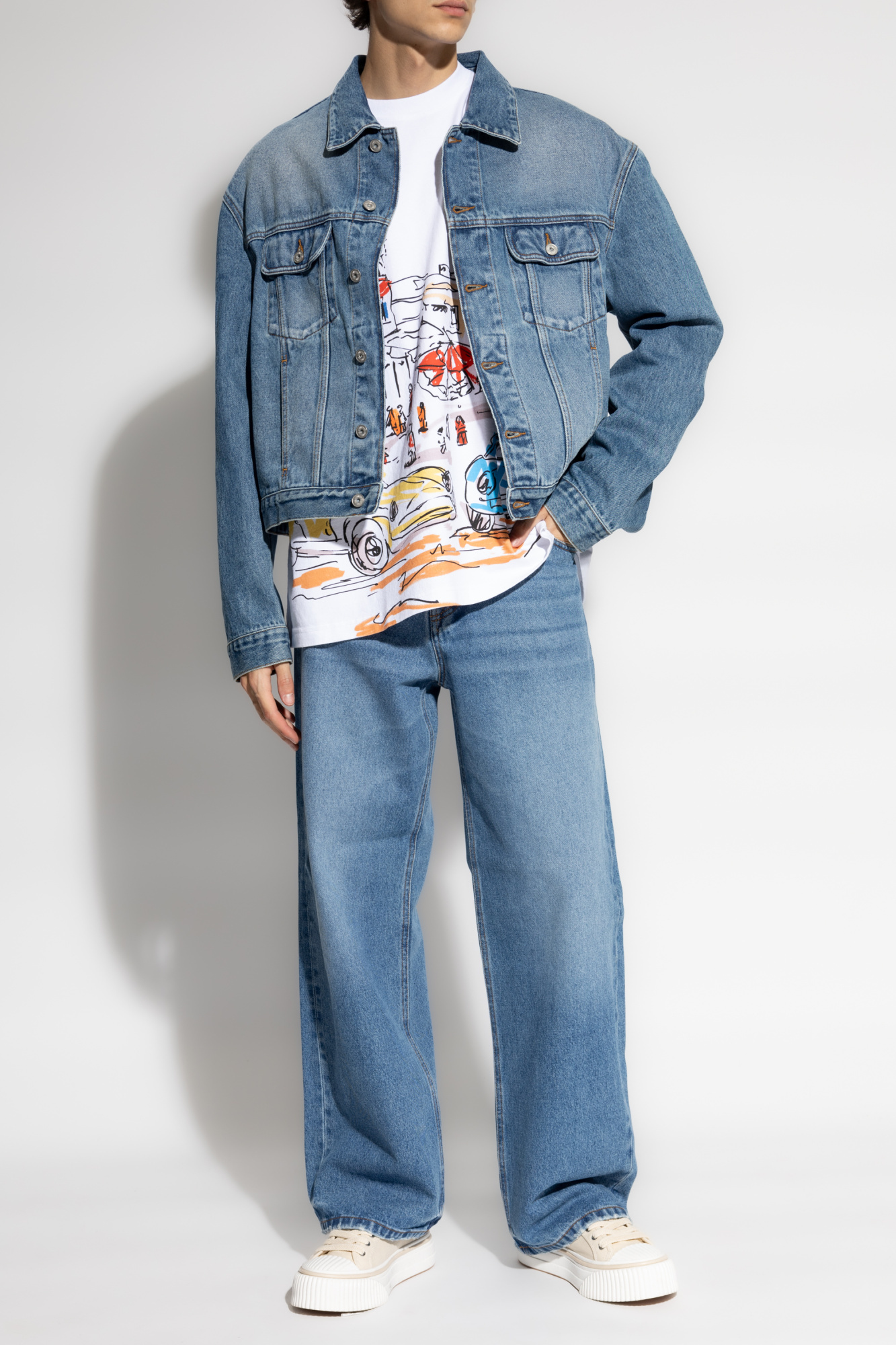 Jacquemus Vintage Light Wash Cropped Denim Jacket In Blue