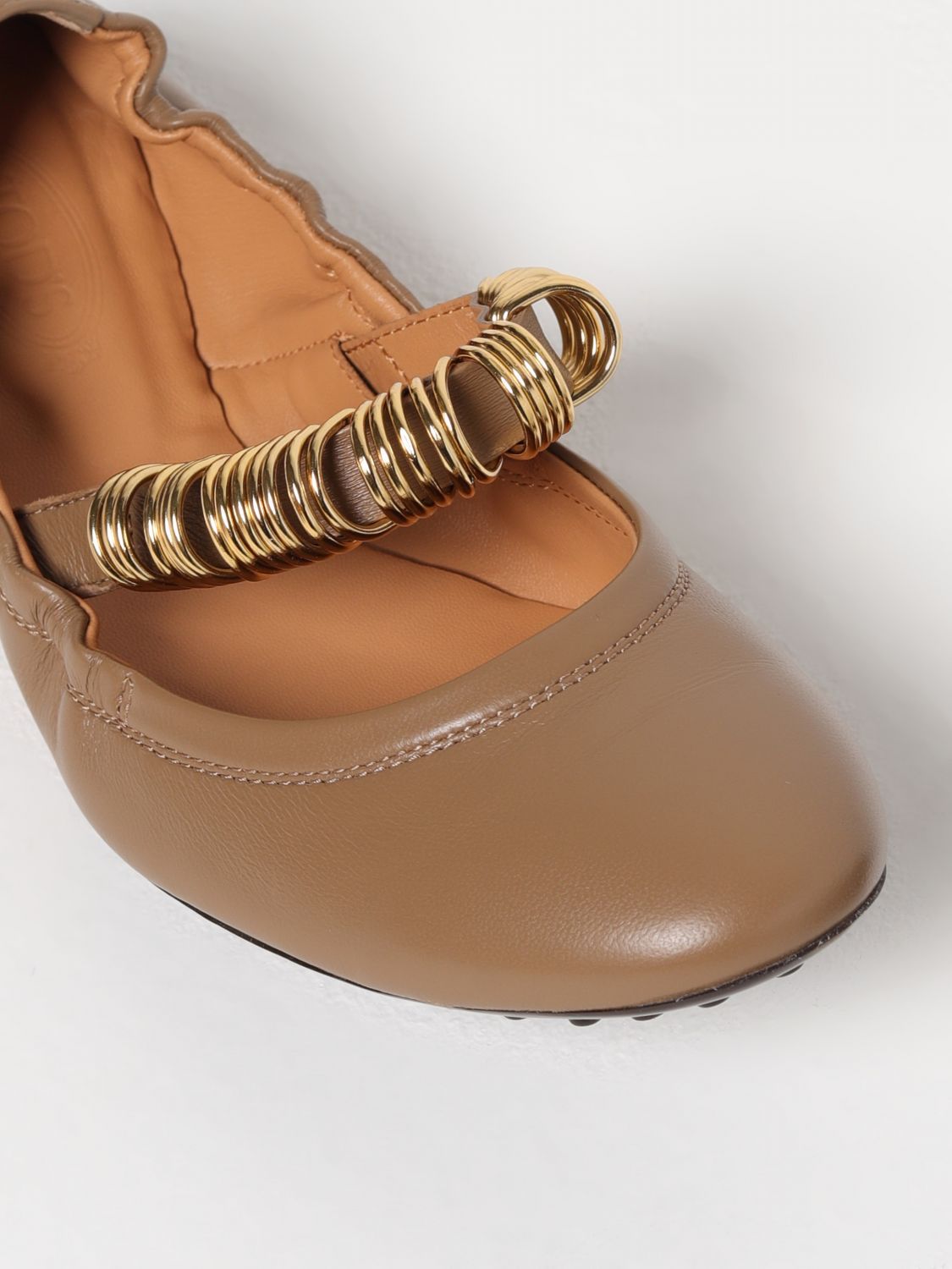Tod's Round Toe Ballet Shoes In Brown