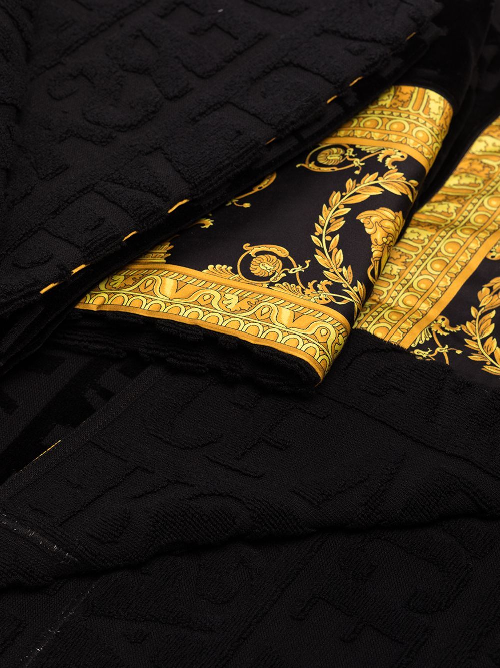 Versace I Love Baroque Towel Set (set Of Five) In Black